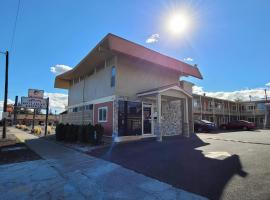 Holiday Lodge Yakima, motel di Yakima