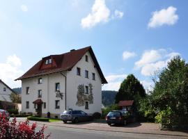 Landhotel Zur Pferdetränke, cheap hotel in Schleid