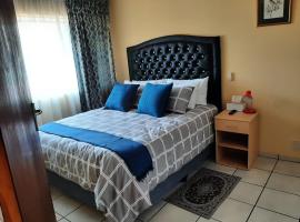 TM Self Catering Accommodation, apartmen di Middelburg