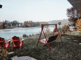 Along River Ridge, hotel near Canada Olympic Park, Calgary