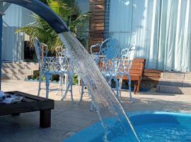 Pousada Jolie Maison, ξενοδοχείο σε Sao Francisco do Sul