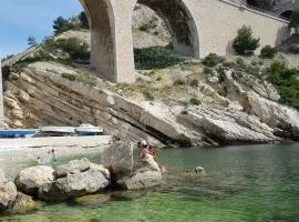 veritable cabanon de calanque