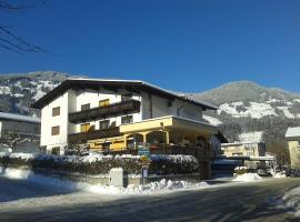 Apart Kofler's Panorama-Zillertal, huoneistohotelli kohteessa Fügen