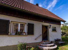 GartenFerienhaus "AnnaLuise", resort trượt tuyết ở Schönau im Schwarzwald