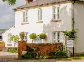 SmallBrook Cottage