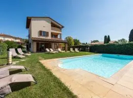Villa Clemente by Mmega