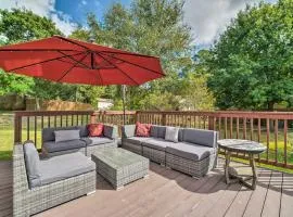 Cozy Family Retreat - 10 Mi to Lake and Trails!