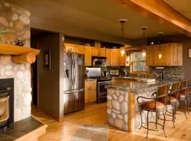 Spectacular Mountain Top Property