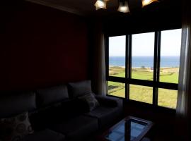 Playa de Llas, hotell i Foz