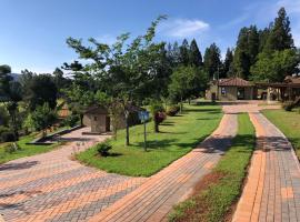 Langalanga on the mountain bend, hotell med parkering i Tzaneen