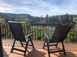 EVA & TRAVEL - Triplex La Cavallada, Unterkunft in Prades