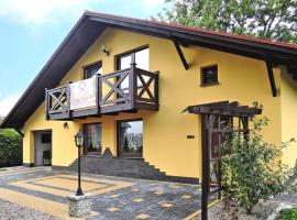 holiday home, Stepnica, hotel with parking in Stepnica