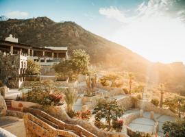 Castillo Blarney Inn, hótel í Cabo San Lucas