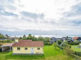 6 person holiday home in R nde