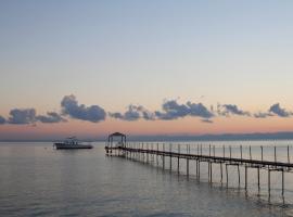 Norman Carr Cottage, hotel near Ilala Ferry (Lake Malawi), Monkey Bay