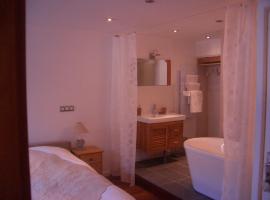 Les Filateries Chambre Lin, hotel em Annecy