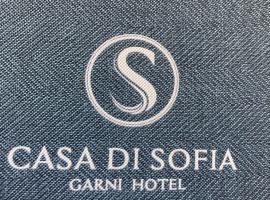 Garni Hotel Casa di Sofia: Budva'da bir otel