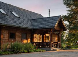 House of Sparkles, m&ouml;kki kohteessa Elektrėnai