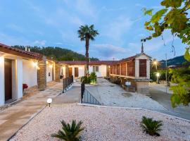 Hotel Donas e Cabaleiros, &eacute;tablissement avec onsen &agrave; Pousada