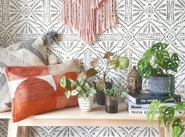 פינה בגליל, hotel Maẕẕuva városában