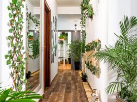 Avenue View Rooms - Guest House, hotel in Porto