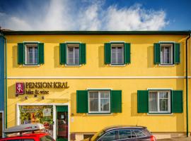 Pension Kral, hotel in Rust