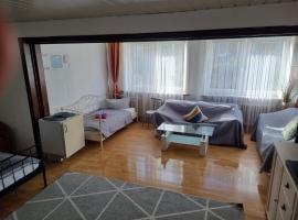 Haus Charlotte auf Sylt, strandnah, hotel v destinaci Westerland