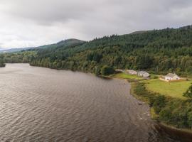Loch Ness Cottage, holiday home in Fort Augustus