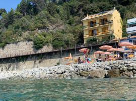 M'illumino d'immenso - MONEGLIA APARTMENTS, hotell sihtkohas Moneglia