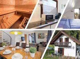Ferienhaus bei Zoe mit Sauna, villa em Kirchheim