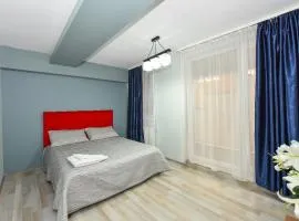 Royal Accommodation
