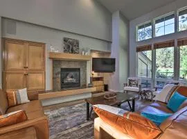 Bend Townhome with Golf Course Views and Private Deck!