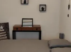 Maison indépendante près de Valenciennes climatisé ,wifi , parking privé