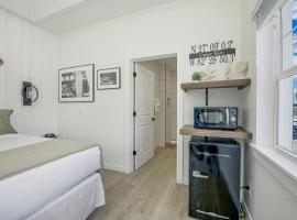 Casey Key Resorts - Beachfront