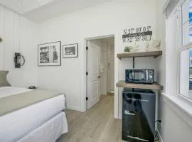 Casey Key Resorts - Beachfront