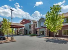 Best Western PLUS Victor Inn & Suites