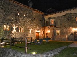 Viesnīca ar autostāvvietu Povillus - Dimora Medievale pilsētā Quart