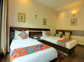 FabHotel Phoenix Hospitality, hotel in DLF Phase II, Gurgaon