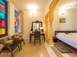 Haveli Kalwara - A Heritage Hotel, hotel di M.I. Road, Jaipur