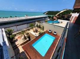 Casa Áurea! A 100 metros da areia de Ponta Negra, com vista deslumbrante do mar, hotel u Natalu