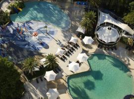 RACV Royal Pines Resort Gold Coast, hotel near Metricon Stadium, Gold Coast