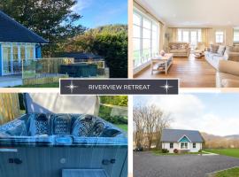 Riverview Retreat, family hotel in Perth