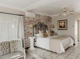 Arcadia Luxury Guesthouse, hotel dekat Bloemhoek Dam, Kroonstad