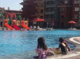 porto sharm vip two bed room and private garden-pool view, hotel u Šarm el Šeiku