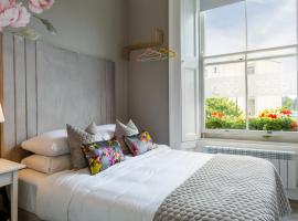 360 Quaystay, hotel v destinaci Dungarvan