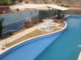 Paradise Beach Hotel Fortim, hotel in Fortim