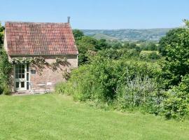Pass The Keys Ian's Cottage, Wedmore - country cottage for two, alojamiento en Wedmore