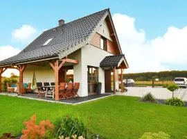 Holiday Home in Mielno near Beach & Lake