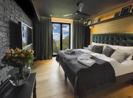 Restaurant & Pension u Hradu, hotel ve Šternberku