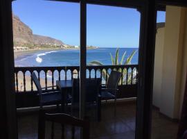Apartamentos Playamar, hostal o pensió a La Playa Calera